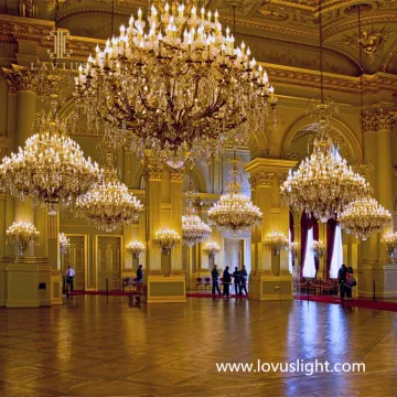 Golden custom creative candle chandelier Retro high luxury custom crystal candle chandelier hotel chandelier