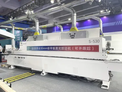 PUR edge banding machine