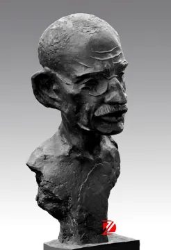 Bronze head sculpture Gandihi statue