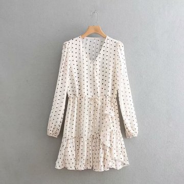 여성의 인과 파는 긴 소매 드레스