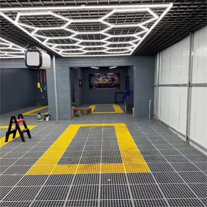 Modular Garage Floor Mats for Car Wash Detailing