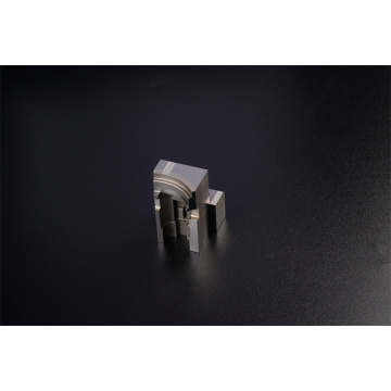 core and cavity in injection molding