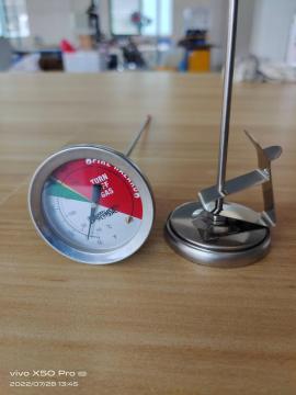 Grill and oven thermometers