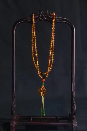 yellow bead necklace