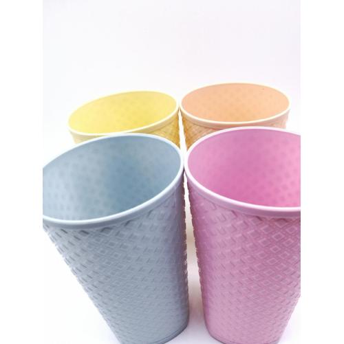 Customized Plastic Water Cup with Lid Injection Mold