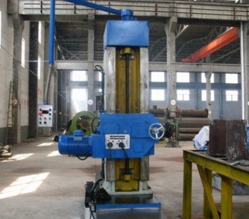 Box column end face milling machine