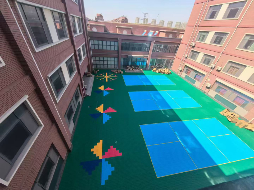 pickleball courts