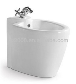 Bathroom Sets Sanitary Ware Ceramic Bidet HF-8102