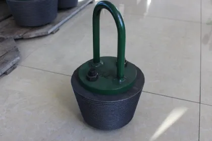 Molten aluminum graphite crucible