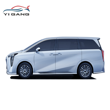 2024 Chuanqi Gac Trumpchi M8 Turbo Luxury MPV: 4-7 posti in stock