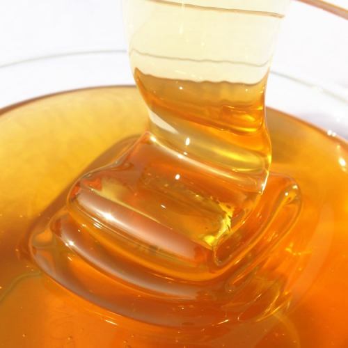 Premium quality fresh pure natural comb honey