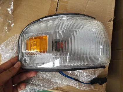 Front Bumper Corner Light Car Accessories 92301-43810 92302-43810 For H100 Porter Panel Van 1995-1996