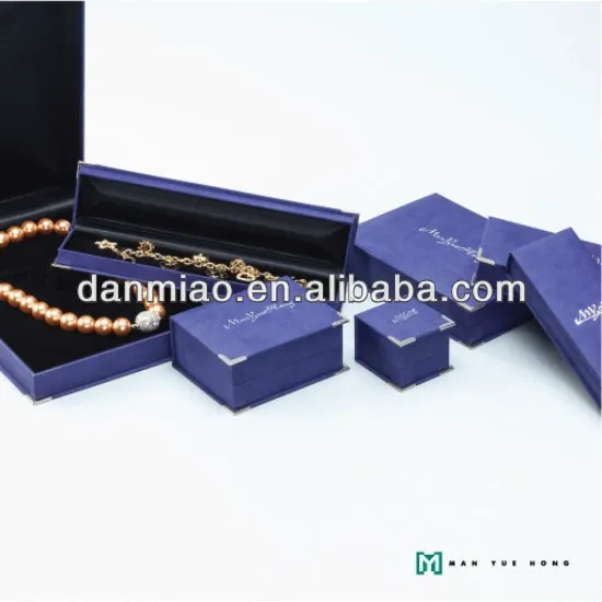 Custom design cardboard jewelry box wholesale