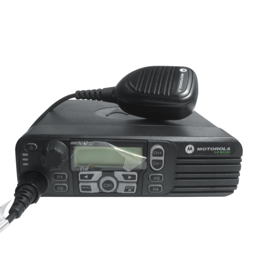 Motorola XIR M8260 Mobile Radio