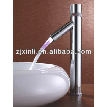 Brass Basin Led Basin Mixer, Polish and Chrome Finish, Color Changed by Water Temperature