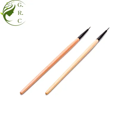 Cosmetics Professional Series 457 - Bamboo Eyeliner Brush