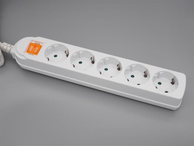 YS 4/5/6 German Power Strip with Circuit Breaker