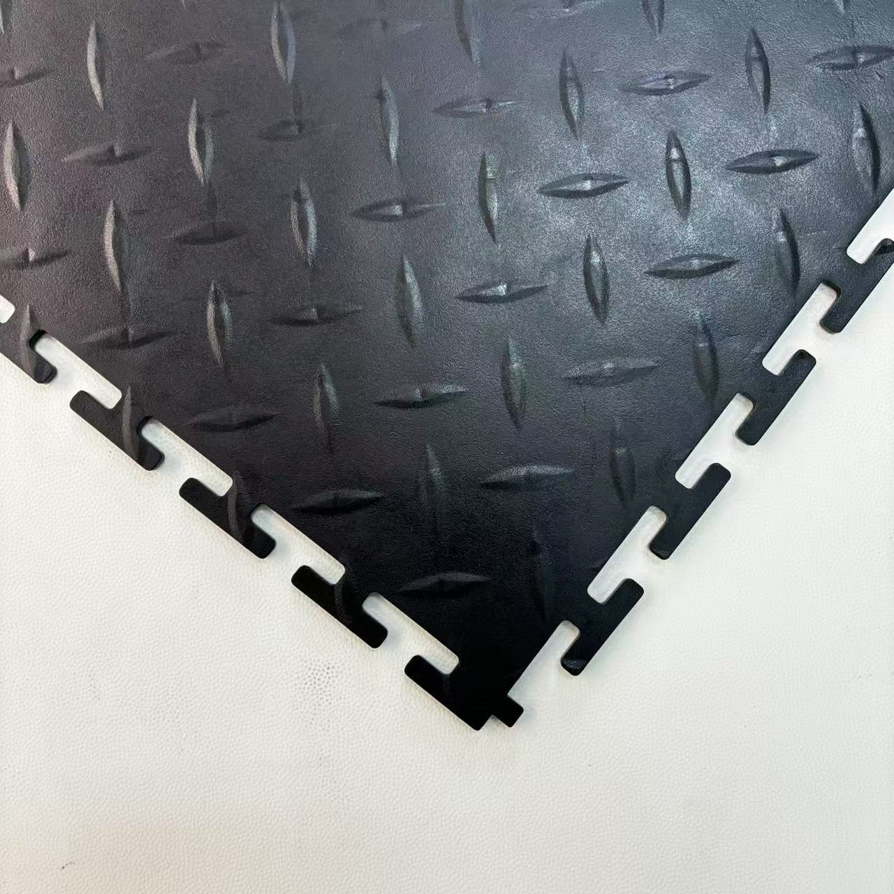 Внутренняя плита ПВХ напольная плитка для мастерской склада