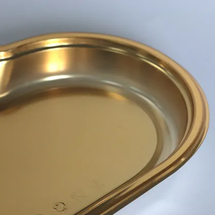 Wholesale Luxury Gold Transparent Heart Shape Dessert Box for Swiss Roll and Butterfly Crisp Gifts