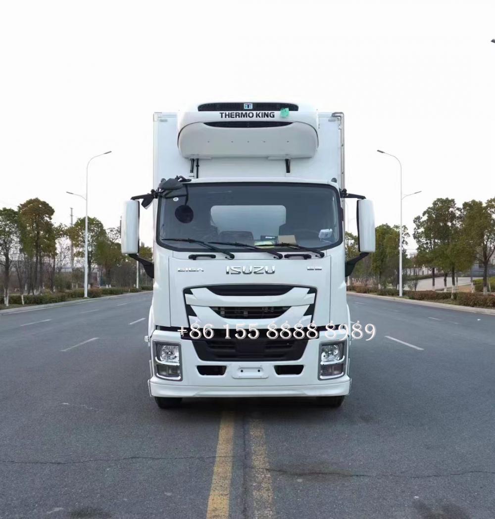 Isuzu Refrigerated Truck 2 Jpg