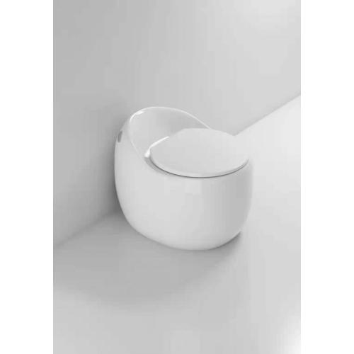 Sanitary Ware One Piece Toilet Siphonic/wash down Flushing