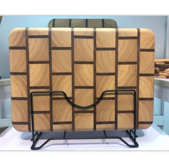 End-grain wooden cutting board
