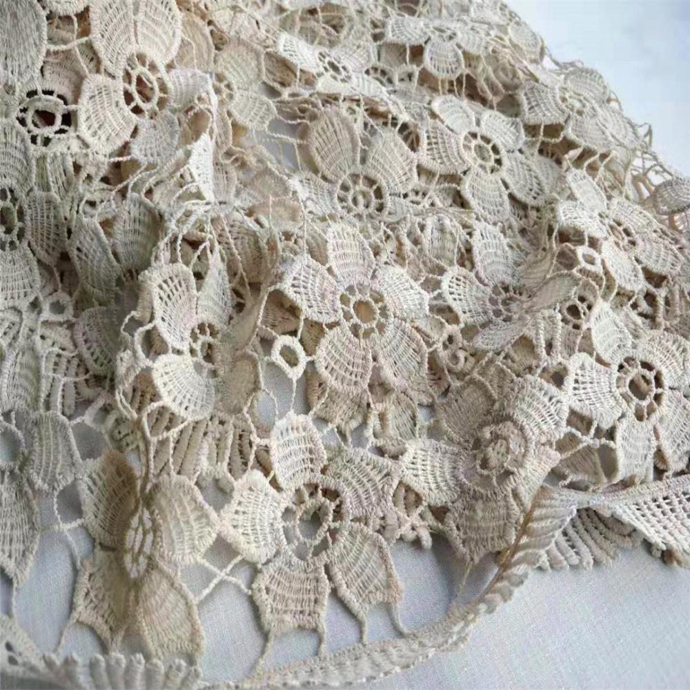 Dentelle chimique de polyester de fantaisie pour la robe de femme