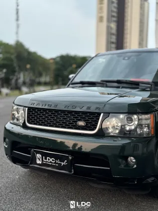 Gloss Brewster Green Car Wrap