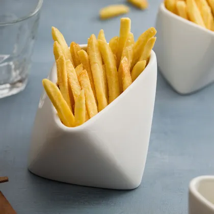 Ceramic French Fries Holder with Sauce Cups for Hotel and Restaurant Dinnerware