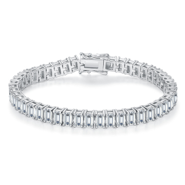 Hot Selling 925 Silver Ice Out Bracelets with Moissanite Tennis Bracelets for Women