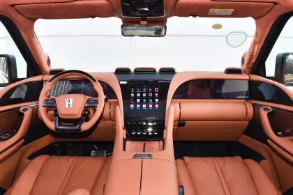 BYD Yangwang U8 2023: Luxurious Off-Road Electric SUV