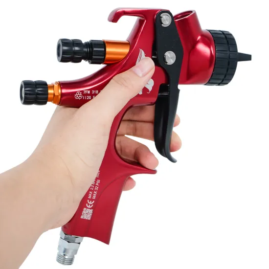 China-Made 1.3mm Gravity Auto Spray Paint Gun for Pneumatic Car Refinishing