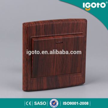 igoto D3023-W 1 Gang 3 Way Switch