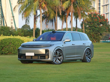 Range-Extended SUV Li Auto L7