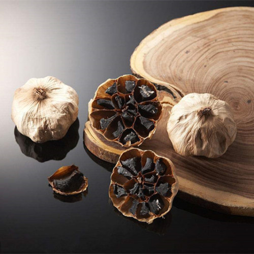 500g of whole black garlic