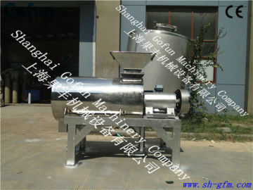 Stone fruit destoner (mango processing line)