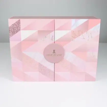 A set makeup advent calendar box eyelash box