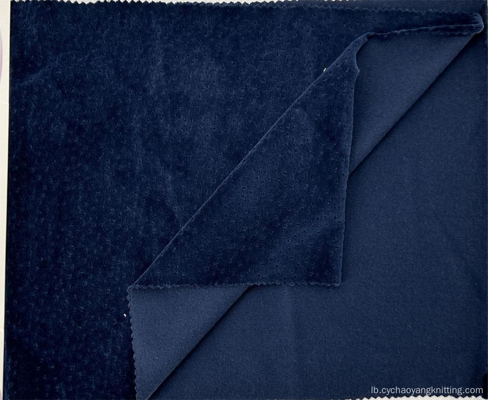 Polyester Strikting Schwamminstallatiounsprozedure