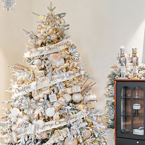 CSCC 2025 Elegant White Pine Needle Christmas Tree