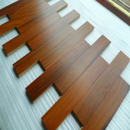 Regenerada Timber Floor Herringbone Traduction