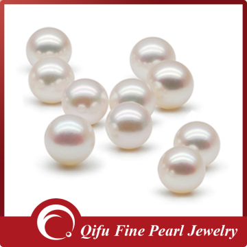 AAA Quality High Luster Round Shape Akoya Loose Pearls in White