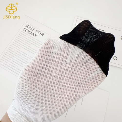 Pacha Dog Socksメッシュ通気性男の子の黒と白の靴下