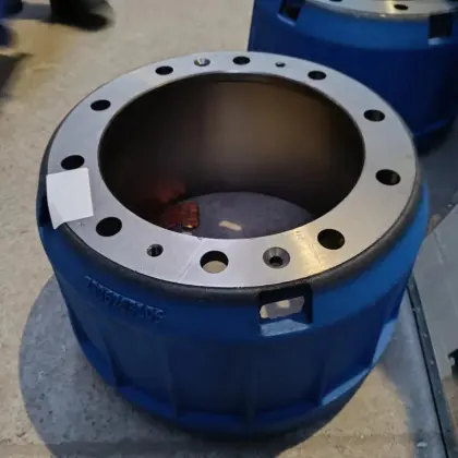 Good Quality Low Price Auto Accessories: Rear Brakes Drum for Bus