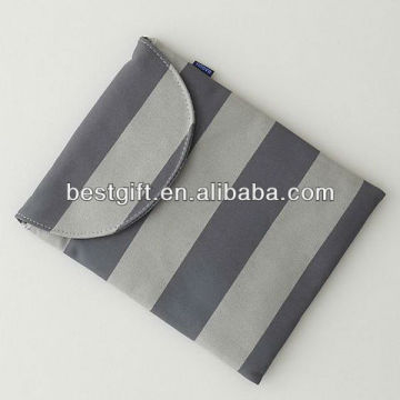 2013 new trendy laptop sleeves nylon cotton fabric laptop bag