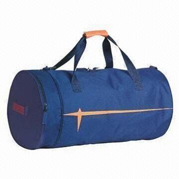 Travel Bag with One Main Zipper Compartment