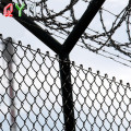 Забор из аэропорта против тюрьмы тюрьмы колючая проволока