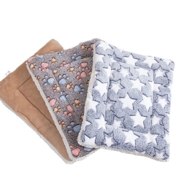 Customized Pet Blanket: Warm Fleece Print for Dogs and Cats