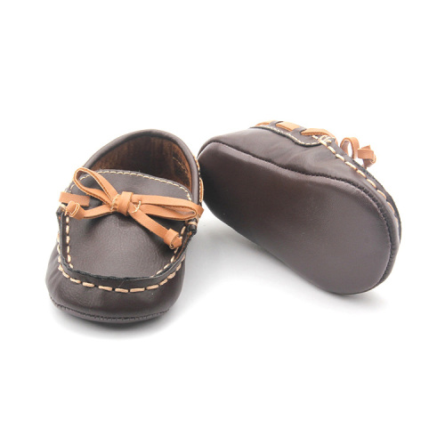 Ежедневни бебешки кожени обувки Prewaiker с форма на кораб