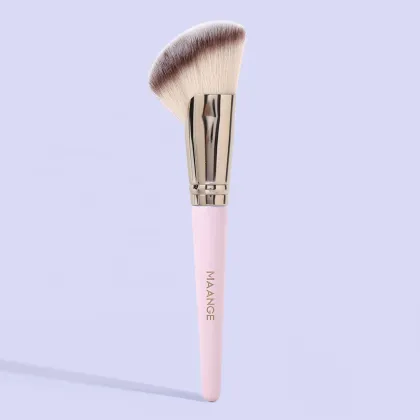 Soft Contouring Flat Powder Brush for Face Makeup Application