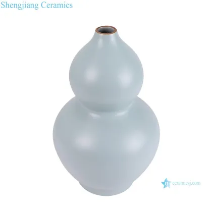 Song Dynasty Ru Kiln Porcelain Gourd Shape Celadon Vase